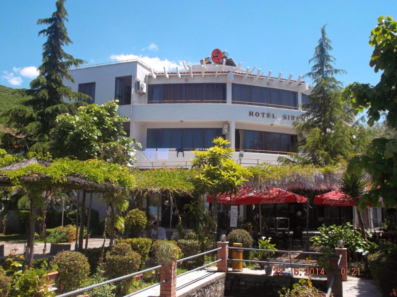 Sirena Hotel Tushemisht Kültér fotó