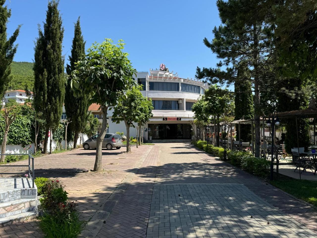 Sirena Hotel Tushemisht Kültér fotó