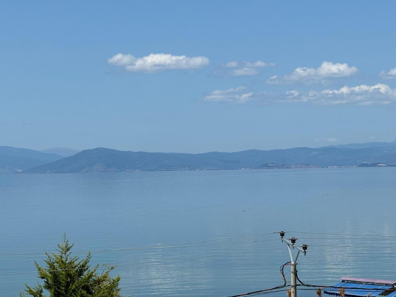 Sirena Hotel Tushemisht Kültér fotó