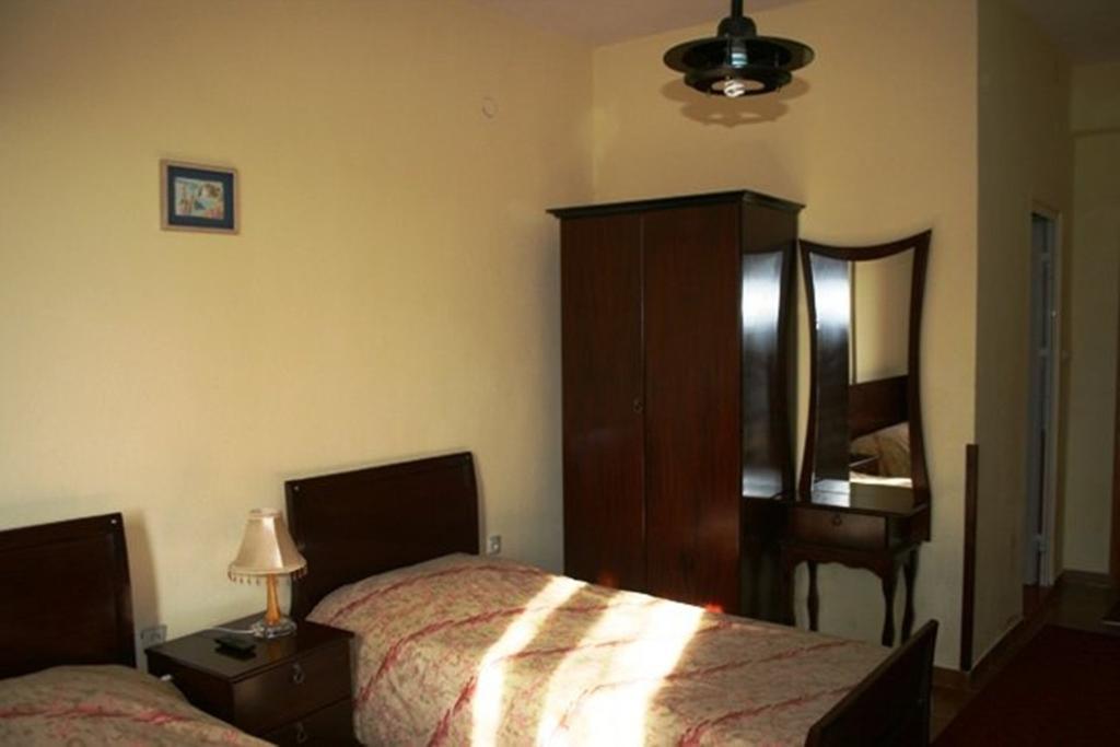 Sirena Hotel Tushemisht Kültér fotó